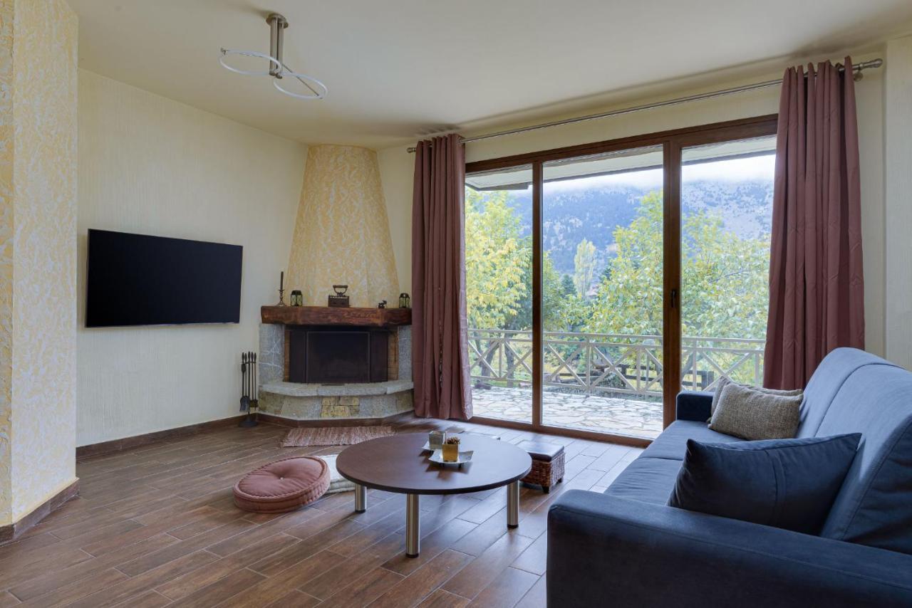 Parnassus Dreamwood Chalet Επτάλοφος Εξωτερικό φωτογραφία