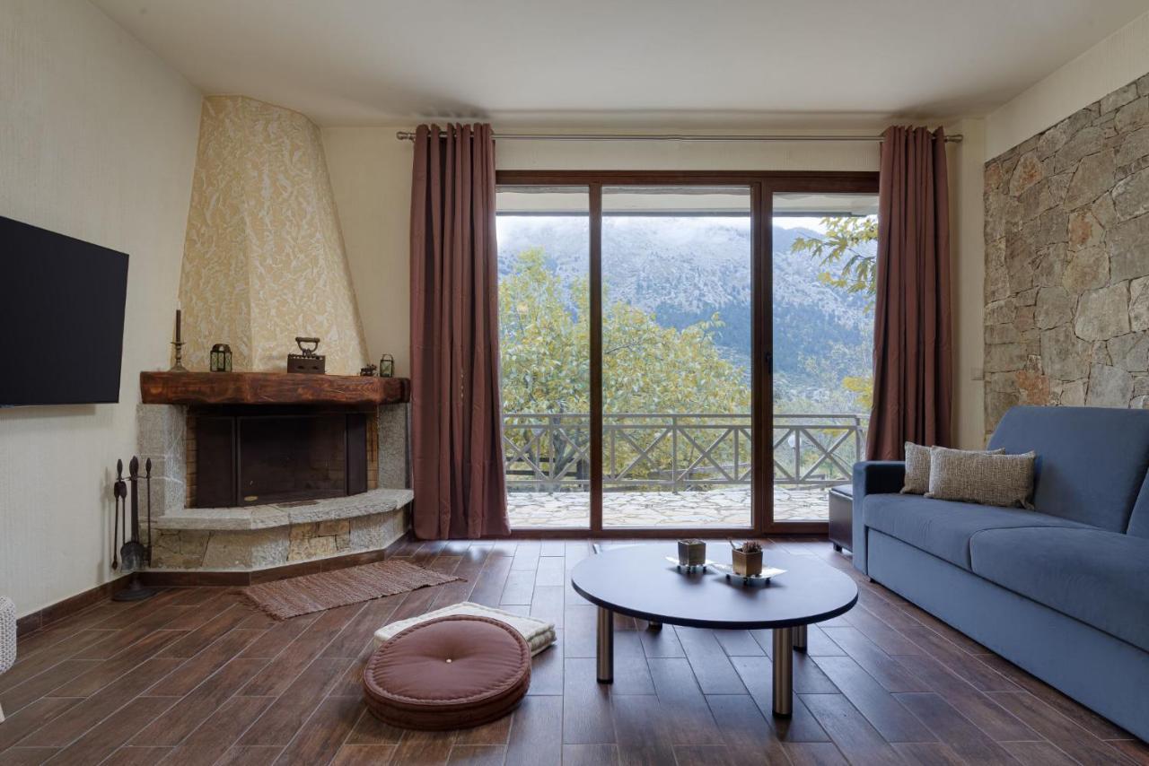 Parnassus Dreamwood Chalet Επτάλοφος Εξωτερικό φωτογραφία